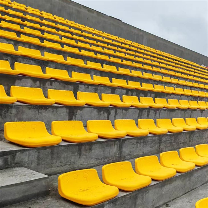Grandstand Seats