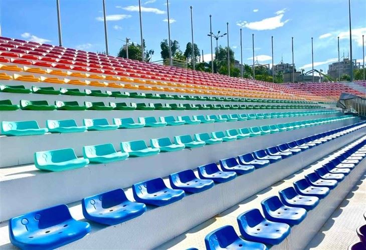 Sjedala na otvorenim tribinama stadiona